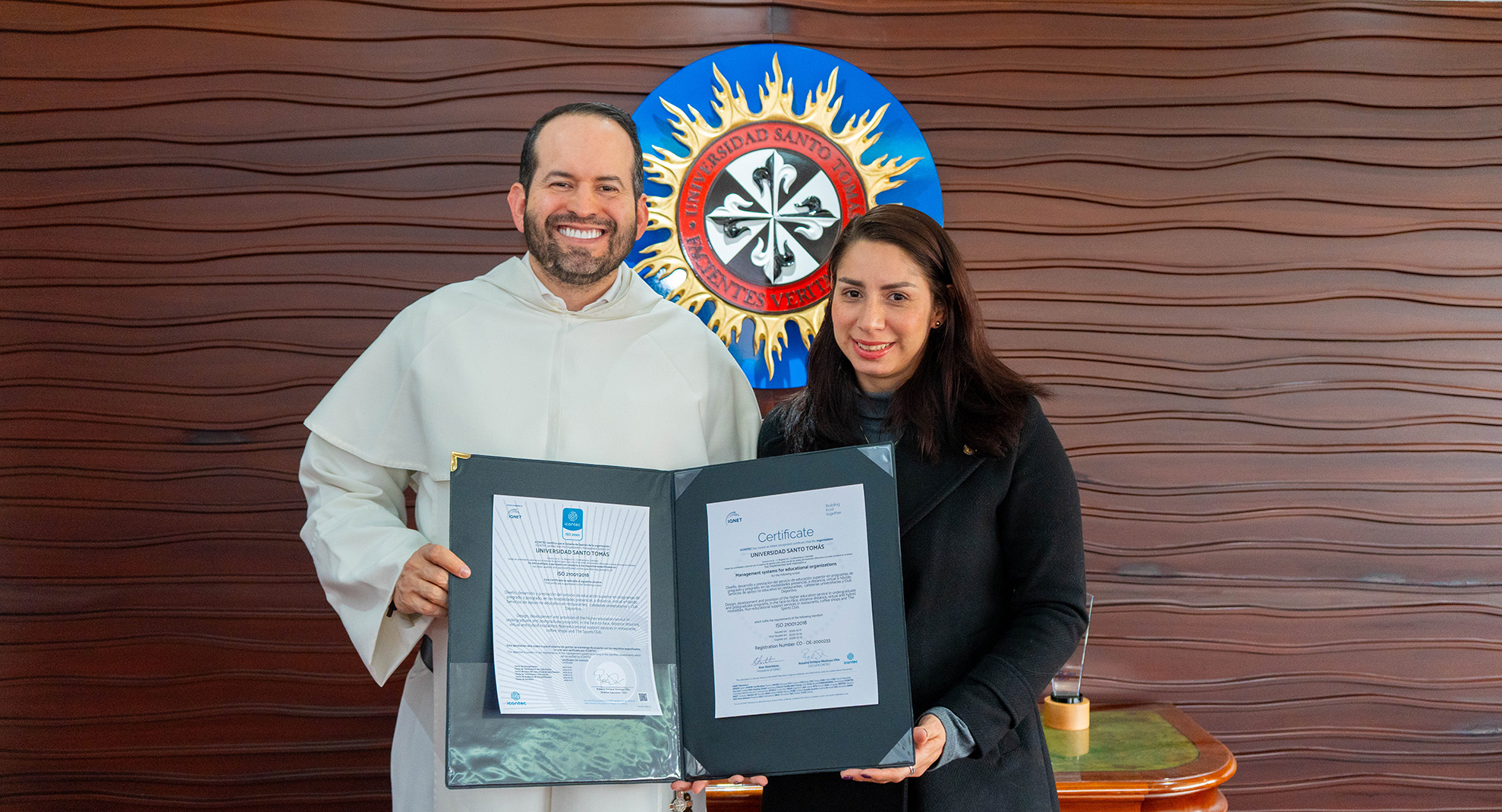 La Universidad Santo Tomás renueva sus certificaciones internacionales ISO 21001 y NTC 5906 en el escenario Multicampus