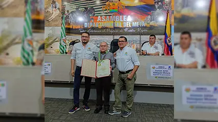 Por su aporte al arte y a la cultura en el Meta, Rector de la Universidad Santo Tomás Villavicencio recibe la Orden a ‘la Democracia Lanza Llanera’.
